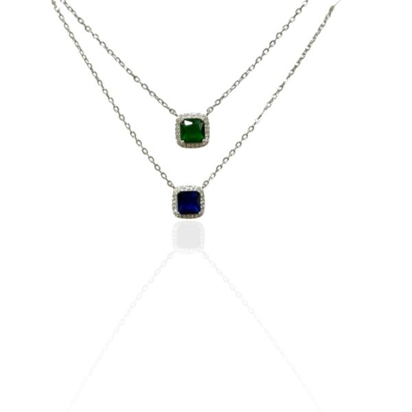 Collana con pietra quadranta e giro di zirconi