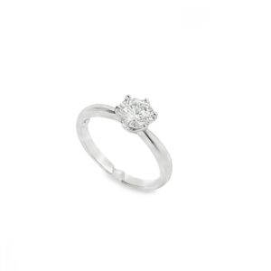 Anello solitario con moissanite