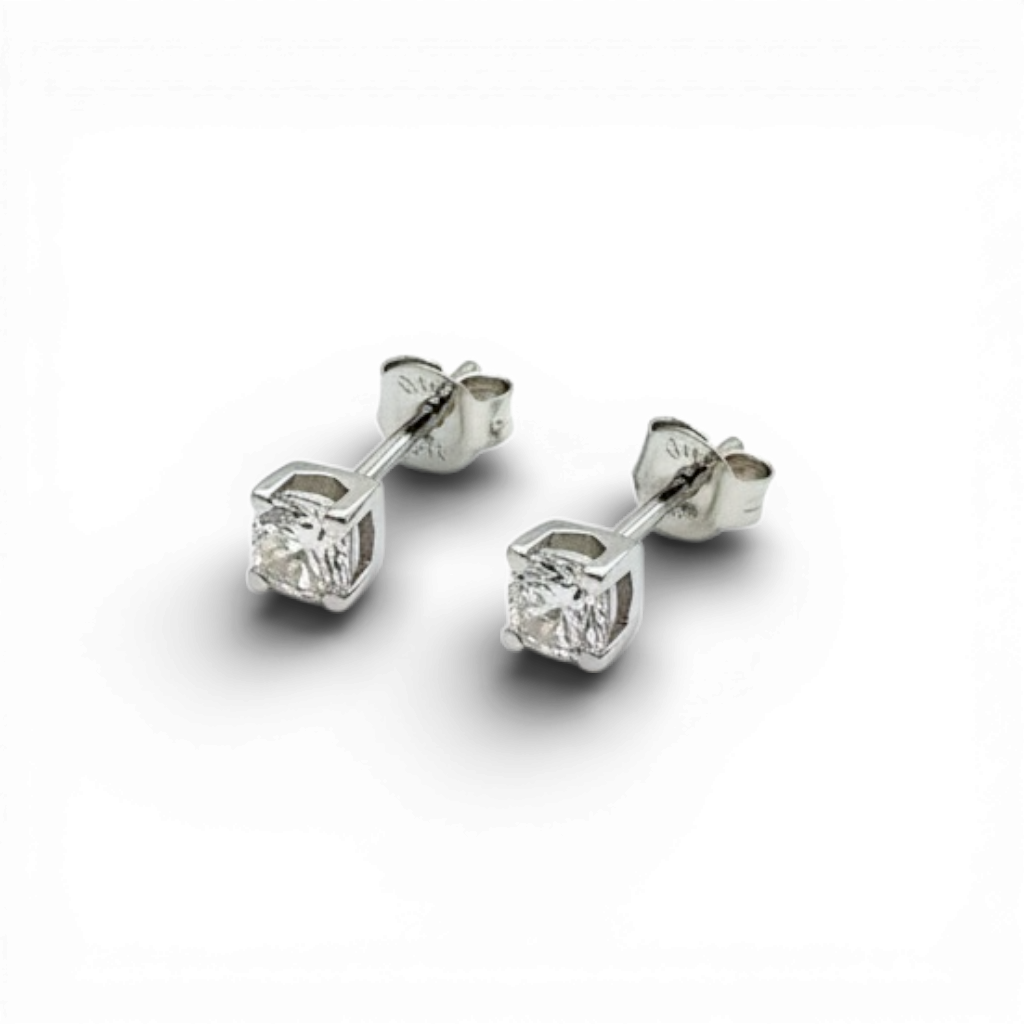 Orecchini punto luce 5 mm