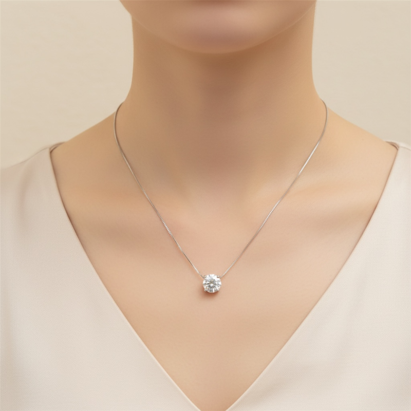 Collana punto luce moissanite 6 mm